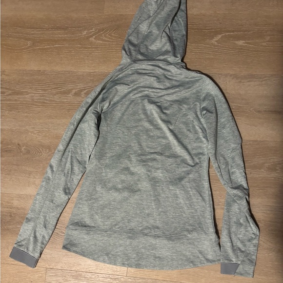 Athleta Light Gray Women's Hoodie - Picture 3 of 5